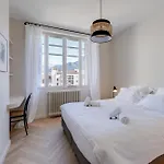 Semesterbostad Le Haras 3 Bedroom In The Heart Of *